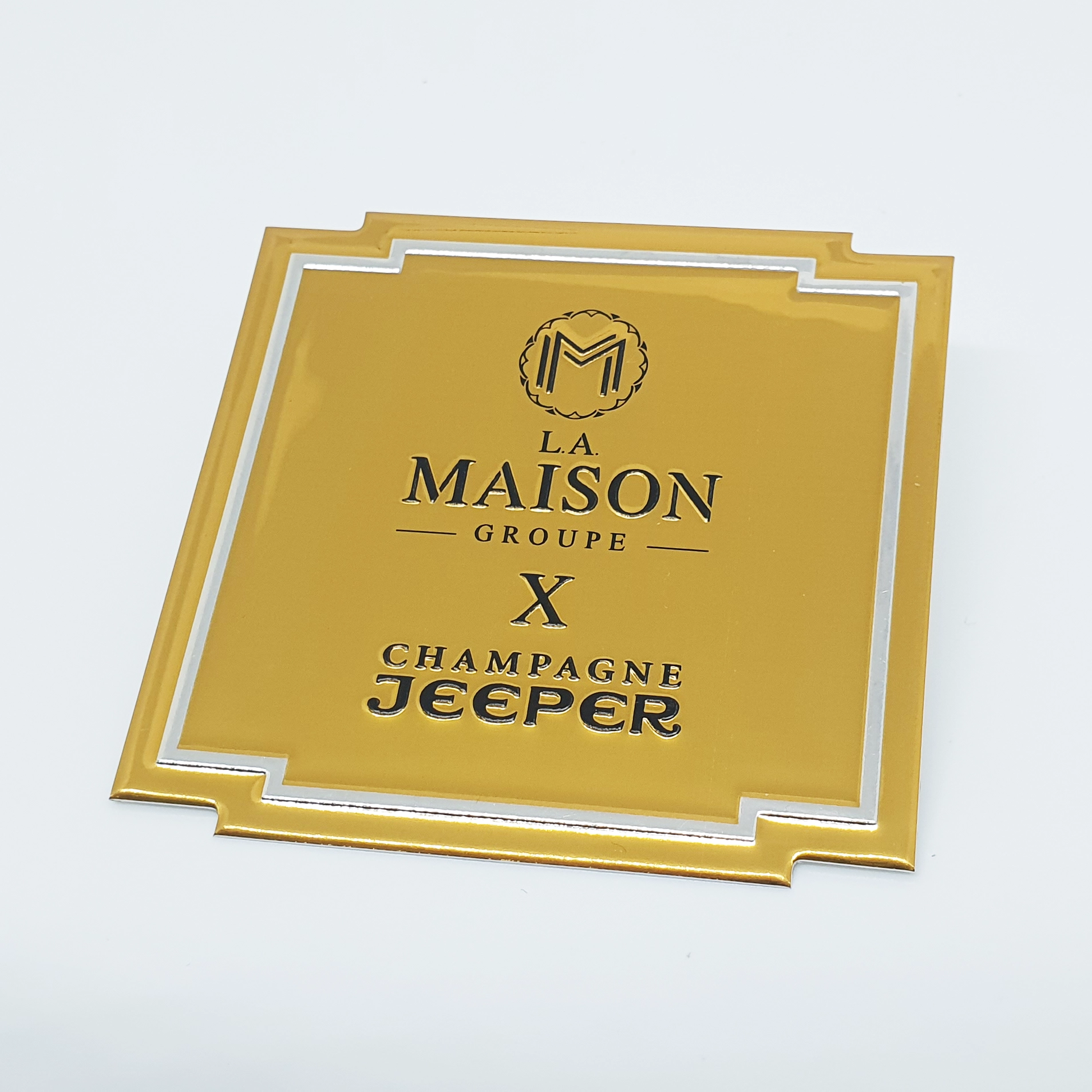 etiquette or en alu champagne jeeper